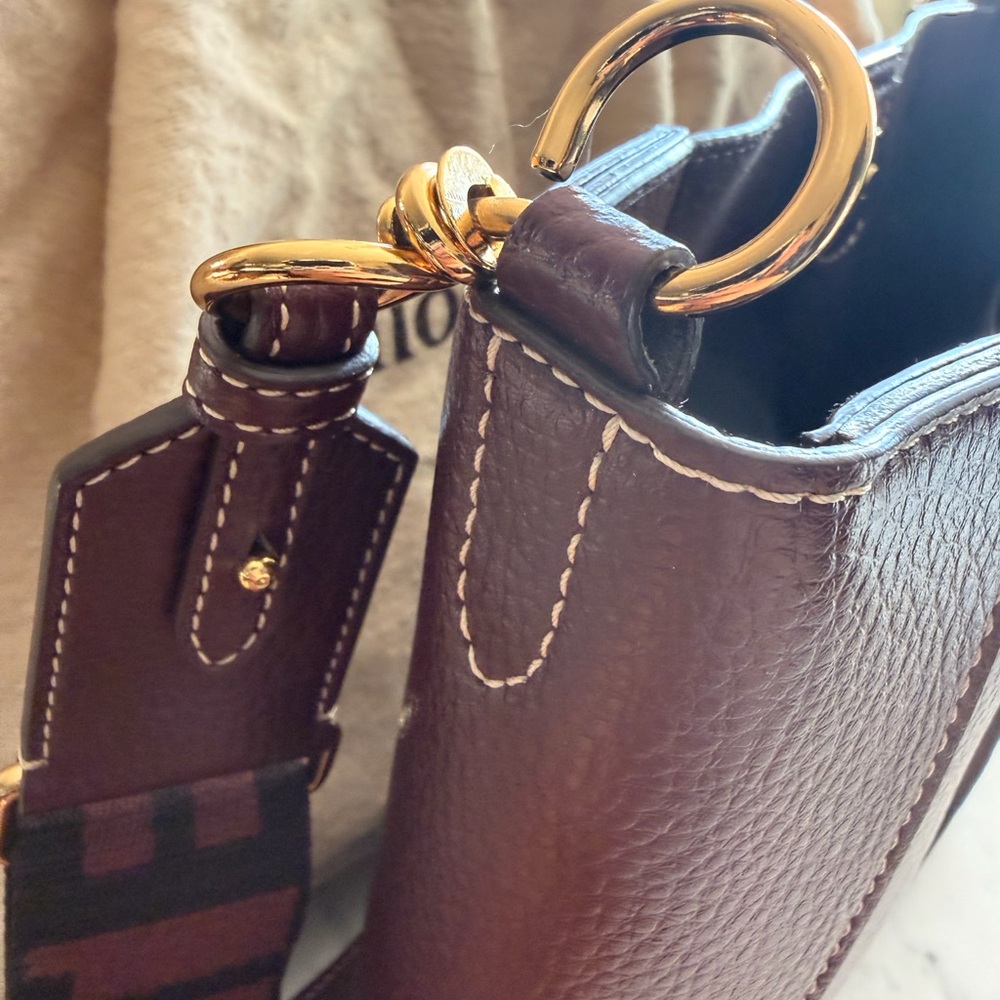 Stella McCartney Mini Logo-Embellished Crossbody Bag in a burgundy - Picture 5 of 10